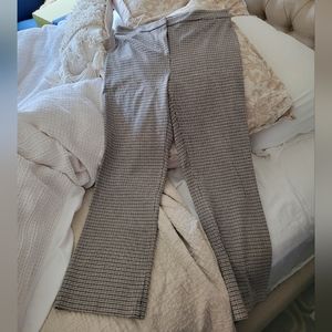 Theory Wool Cropped pants